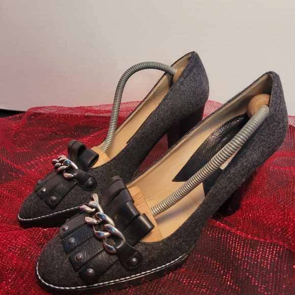 Michael kors fringe chain pumps size 8.5 made in Italy like new - Picture 11 of 11